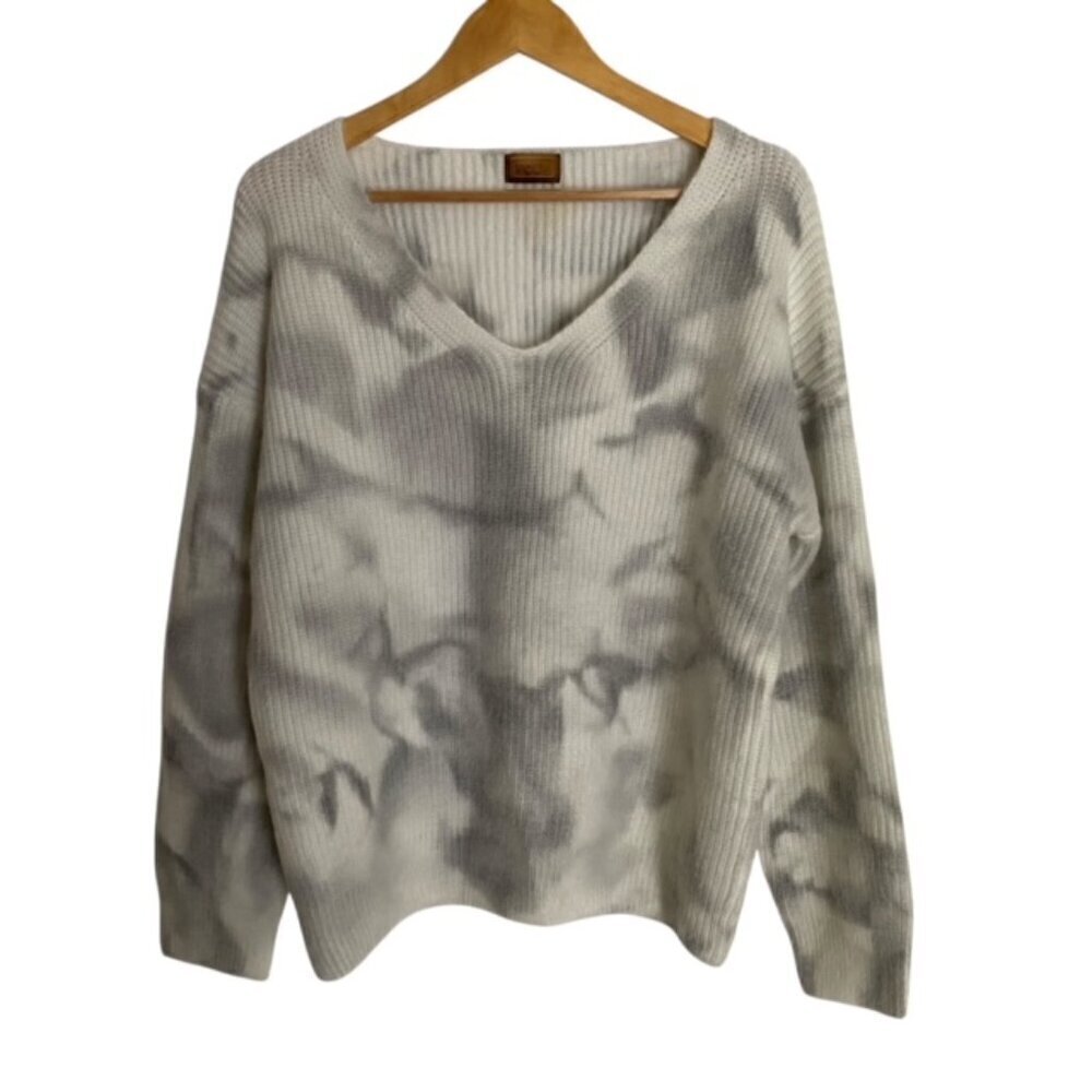 POL Marble White & Grey V-Neck Sweater Large
